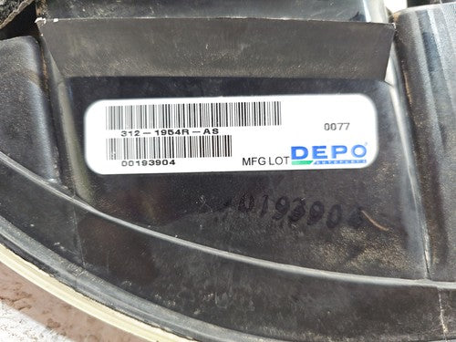 2004-2009 Toyota Prius Passenger Right Tail Light Brake Lamp Oem Rear 8155147071