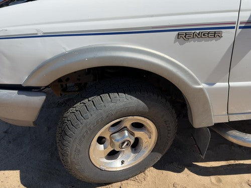 1993-1997 Ford Ranger Driver Left Front Wheel Flare Moulding Oem Fender