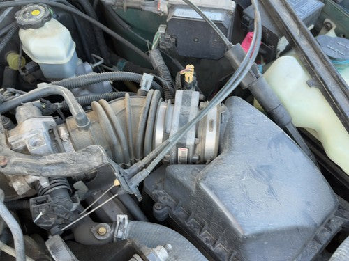 94-01 Lumina Complete Air Intake Cleaner Filter Box Housing With Tube Oem 3.1L