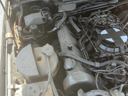 1980 Mercedes 450SL 107 Passenger Right Valve Cover OEM 4.5L