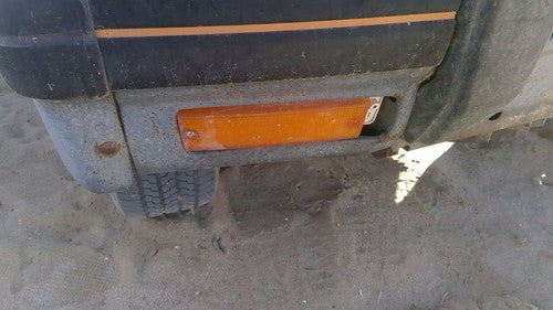 1981-1987 Isuzu Pup Pickup Passenger Right Front Turn Signal Light Lamp Oem