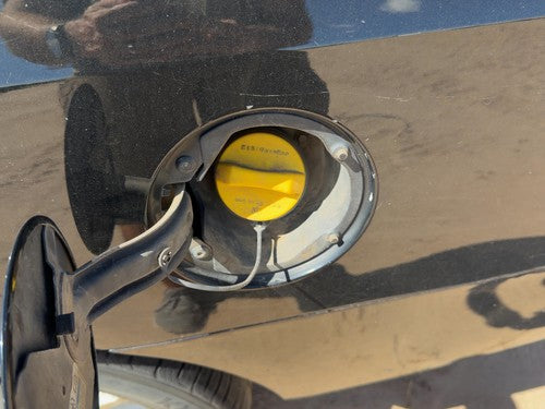 2006-2016 Chevy Impala Fuel Filler Neck Assembly With Gas Cap Oem Ltz 26839760
