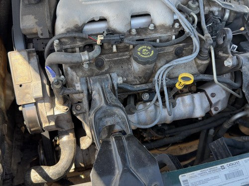 1995-2001 Chevy Lumina Front Valve Cover OEM 3.1L 24504669