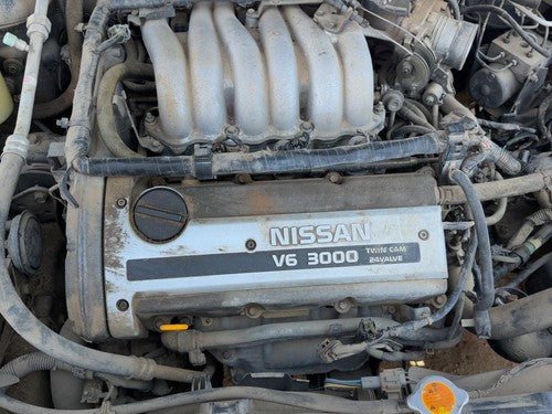 1995-2001 Nissan Maxima Driver Left Cylinder Head Assembly Oem 3.0L Dohc
