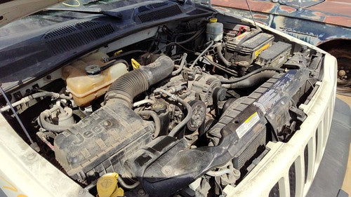 2002-2012 Jeep Liberty 3.7L Pair Left And Right Valve Covers Oem With Bolts