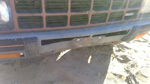 1986-1987 Isuzu Pup Pickup Front Bumper With Brackets Oem Chrome Bent Up