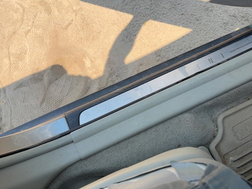 03-08 Fx45 Driver Left Lower Sill Step Moulding Trim Panel Oem Willow/Black S