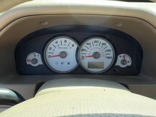06-07 Ford Escape Speedometer Cluster Instrument Gauges Panel Oem Dash 3.0L Mph