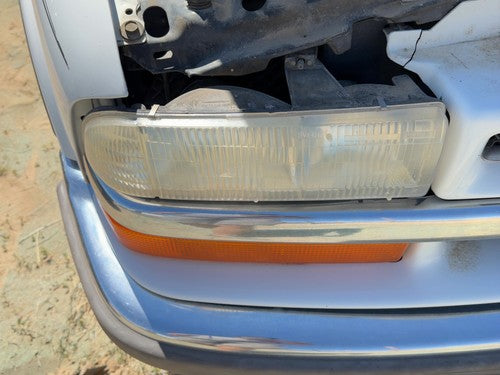 1998-2005 Chevy S10 Blazer Passenger Right Head Light Oem Front Lamp 16526218