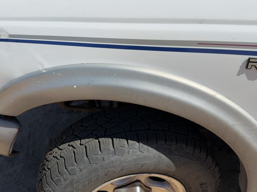 1993-1997 Ford Ranger Driver Left Front Wheel Flare Moulding Oem Fender