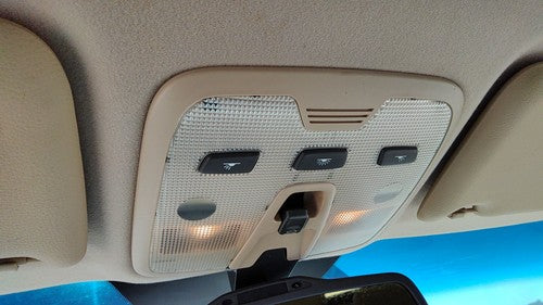 01-03 Volvo V70 Xc Center Overhead Console Dome Light Map Lamp Cubby Beige B951