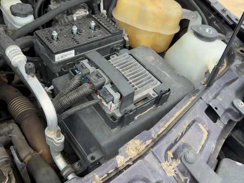 2005-2006 Chevy Equinox Complete Battery Box Mount Tray With Hold Down Oem