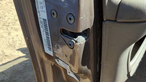 2000-2005 Dodge Neon Driver Left Front Door Latch With Rods/Cables Oem 5008621Ab