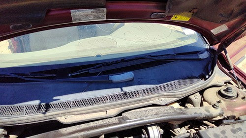 2001-2007 Volvo V70 Xc Windshield Wiper Cowl Vent Trim Panel Oem Cover