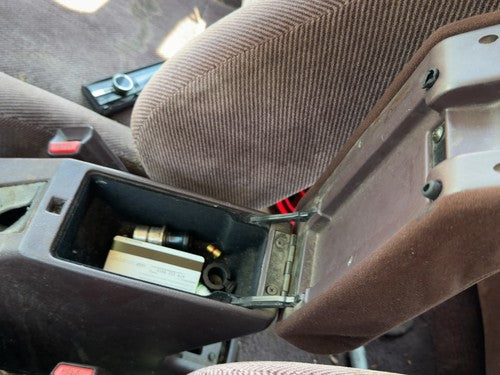 1989 Honda Accord Lx Center Floor Console Assembly Oem Arm Rest Fold Down Maroon