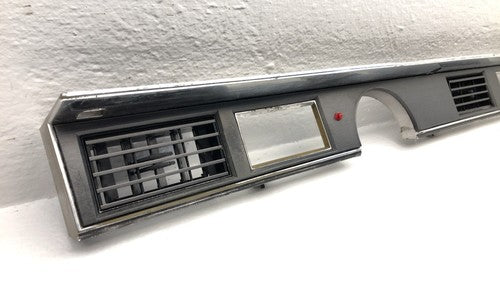 1989-1991 Olds 88 Eighty Eight Lower Dash Trim Bezel With Heater Ac Vents Oem
