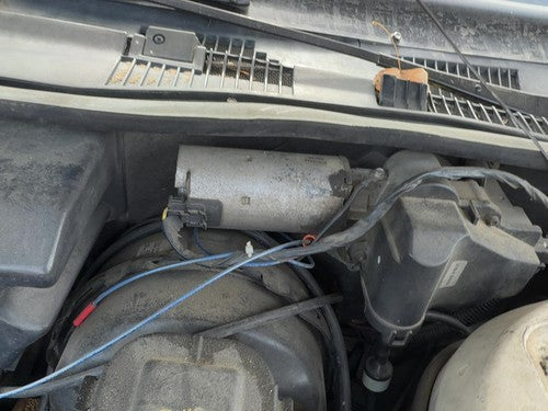 1985-1986 Oldsmobile 98 Windshield Wiper Motor Oem 88961293