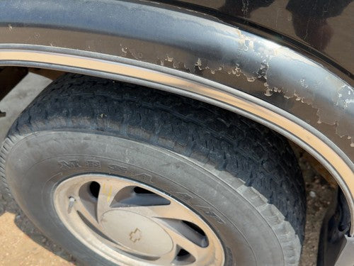 1998-2001 Chevy S10 Blazer Driver Left Front Wheel Flare Moulding Oem Fender