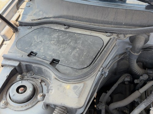 2003-2008 Infinity FX45 Passenger Right Battery Cover with Housing OEM