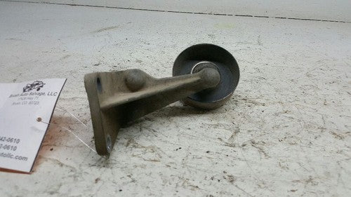 1995 Jeep Grand Cherokee 4.0L Idler Pulley Mount Bracket Brace Oem