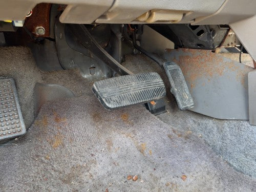 1985-1988 Nissan Maxima Brake Pedal Assembly Oem