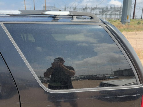 1997-2004 Chevy S10 Blazer Driver Left Rear Quarter Glass Back Side Window Oem