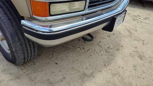1988-2000 Silverado 2500 Front Bumper Assembly With Brackets Oem 15574111
