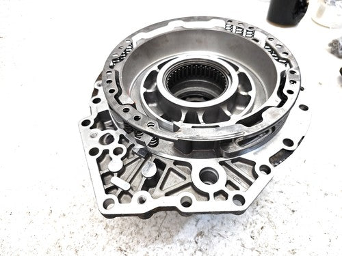 2002 Sierra 2500 Hd Allison 1000 4X4 Tailhousing With Piston Bolts Oem 29536409