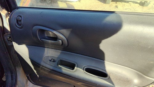 02-03 Intrepid Passenger Right Rear Door Trim Panel With Switches Back Black