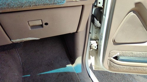 1991-1994 Ford Explorer Passenger Right Lower Kick Trim Panel Oem Tan