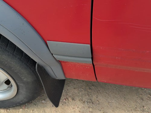 1991-1993 Dodge Dakota Driver Left Moulding From Fender Oem Trim Strip