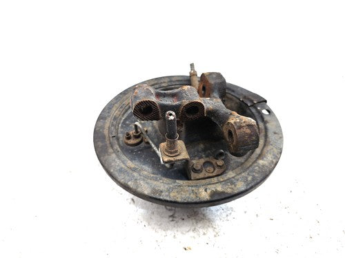 1986-1999 Olds 88 Passenger Right Rear Knuckle Assembly Stub Axle With Hub Oem