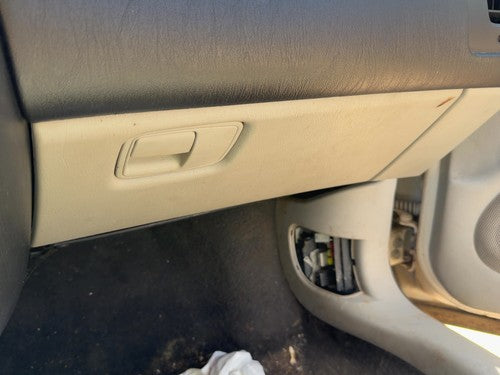 06-07 Chevy Monte Carlo Glove Box Assembly Complete Door With Latch Oem Gray 832