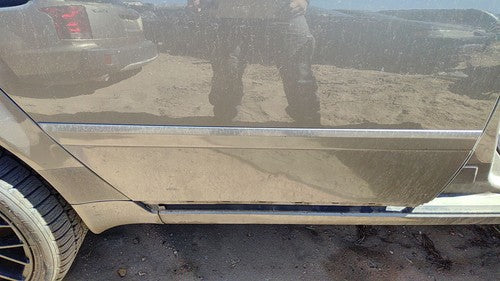 02-04 Audi A6 Passenger Right Rear Moulding From Door Oem Back Trim Strip Gold