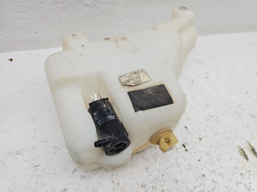 90-97 Town Car Windshield Washer Fluid Reservoir With Pump Oem Wiper Tank