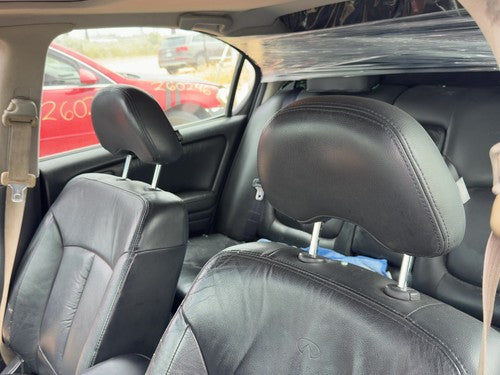 2000 Infiniti I30 Pair Of Front Headrests Oem Left Right Set Seat Black