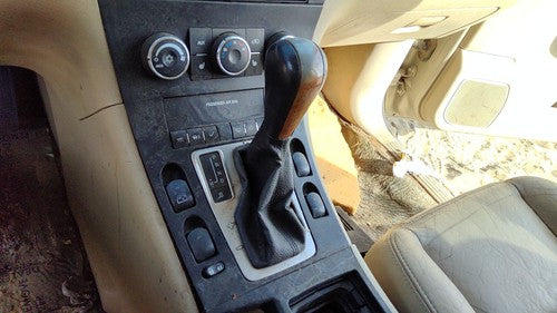 07-09 Grand Vitara Xl-7 Floor Shifter Lever Assembly Automatic Transmission Tan