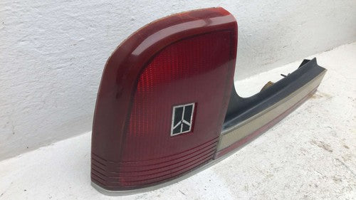 1988-1991 Olds Cutlass Cierra Driver Left Tail Light Brake Lamp Oem Rear