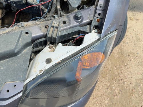 2005-2010 Chevy Cobalt Driver Left Head Light Oem Front Lamp Amber Turn Signal