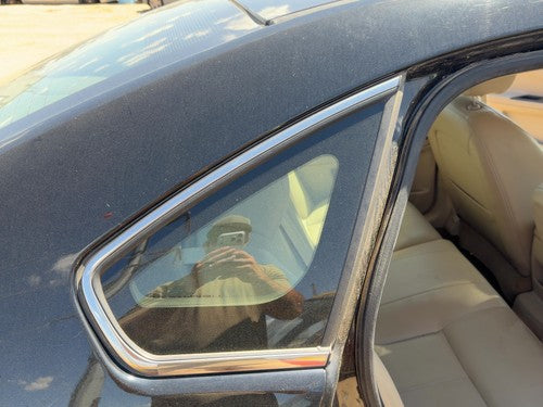 2006-2013 Chevy Impala Passenger Right Rear Quarter Glass Back Side Window Oem