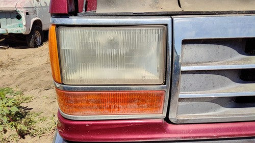 1991-94 Ford Explorer Passenger Right Head Light Oem Front With Turn Signal Trim