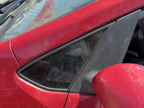 2004-2009 Toyota Prius Driver Left Quarter Glass Side Window 6272047011