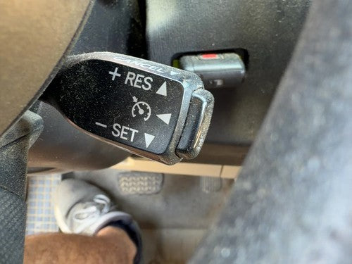 2004-2009 Toyota Prius Cruise Control Switch Lever OEM 8463234011