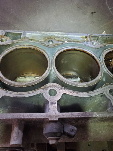 13-19 Nissan Sentra 1.8L Lower Rotating Short Block With Crankshaft Pistons Rods