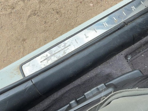 2000-2001 Infiniti I30 Driver Left Lower Sill Step Moulding Trim Panel Oem Black