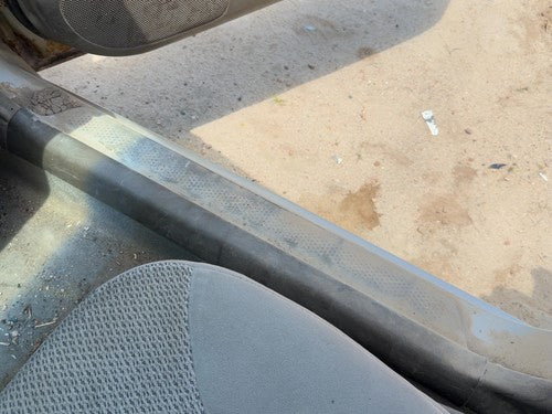 00 Protege Dx Passenger Right Lower Sill Step Moulding Trim Panel Oem Brown