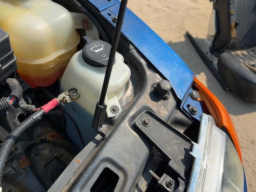 02-07 Vue Redline Windshield Washer Fluid Reservoir With Pump Oem Wiper Tank