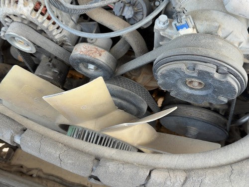 96-05 Chevy S10 Blazer Complete Cooling Fan Blade Assembly With Clutch Oem 4.3L