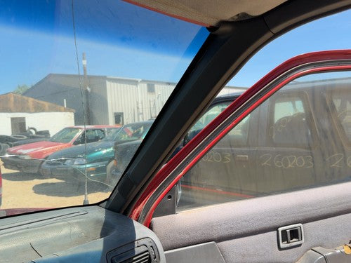 1990-95 Nissan Pathfinder Passenger Right A Pillar Trim Windshield Post Gray