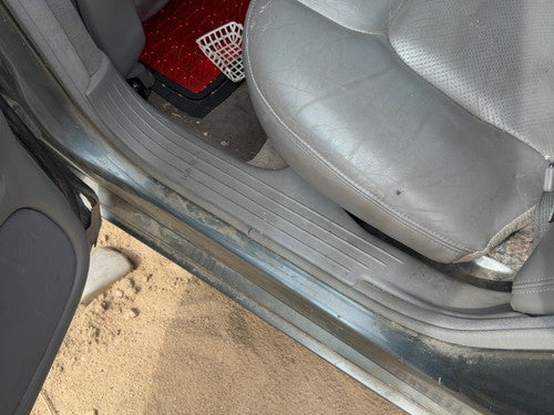 1998-2004 Driver Left Rear Lower Sill Plate Step Trim Panel Oem
